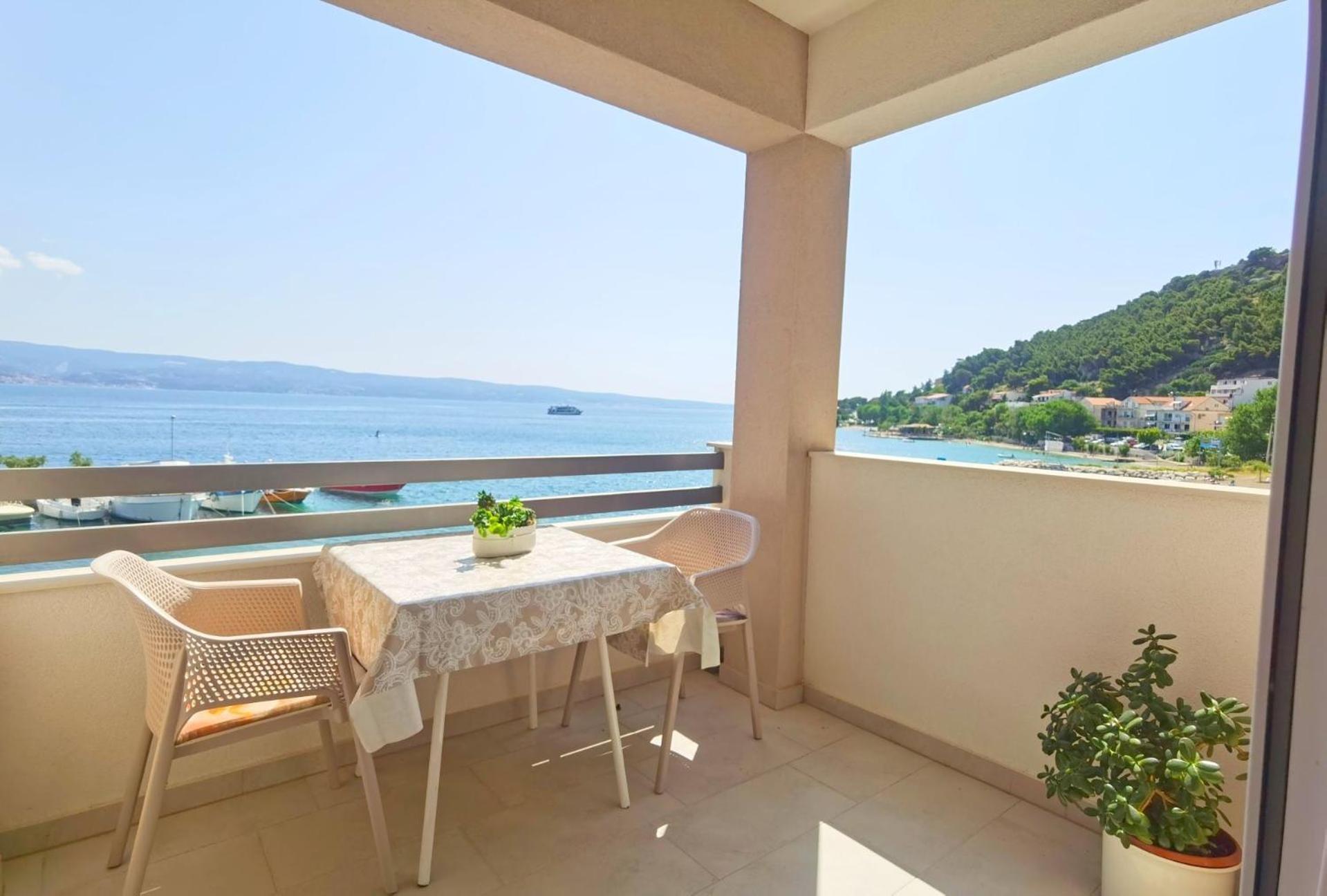 Beach House - Apartments Ana Duće Camera foto