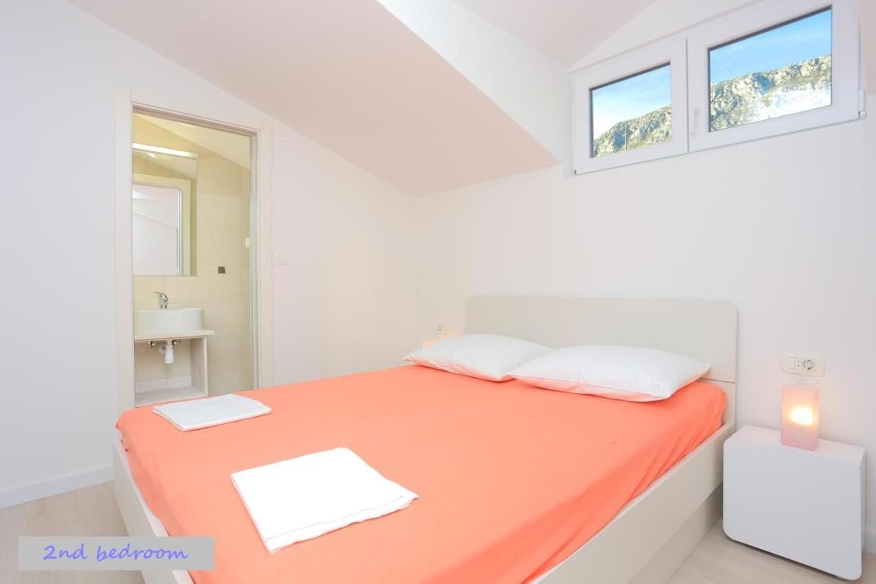 Beach House - Apartments Ana Duće Camera foto